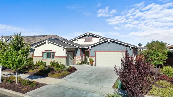 Property Slideshow image 2 of 70 | 3335 calypso cir, El Dorado Hills, CA, 95762