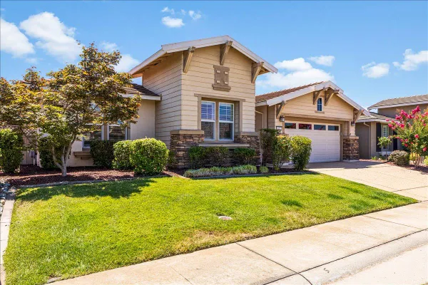 Property Slideshow image 2 of 37 | 632 orchid ln, Lincoln, CA, 95648
