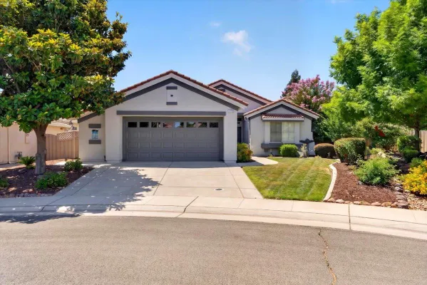 Property Slideshow image 2 of 36 | 1772 farmgate ln, Lincoln, CA, 95648