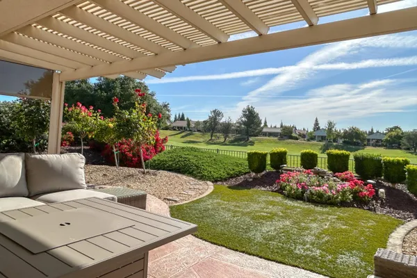 Property Slideshow image 2 of 49 | 1817 barn vly, Lincoln, CA, 95648