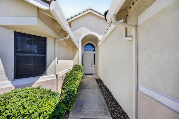 Property Slideshow image 2 of 45 | 632 blackstone ct, Roseville, CA, 95747