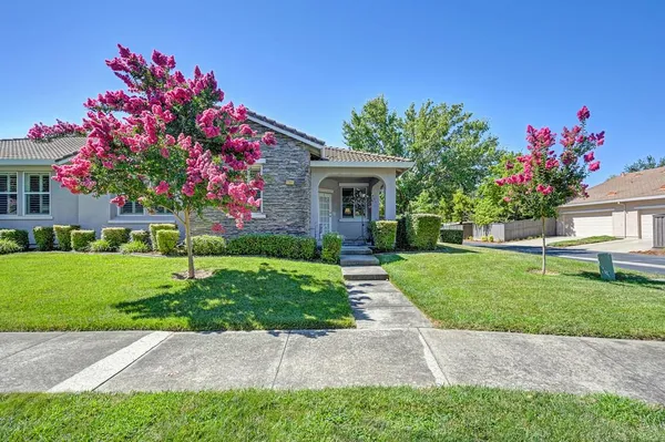 Property Slideshow image 2 of 86 | 2344 bay horse ln, Sacramento, CA, 95835