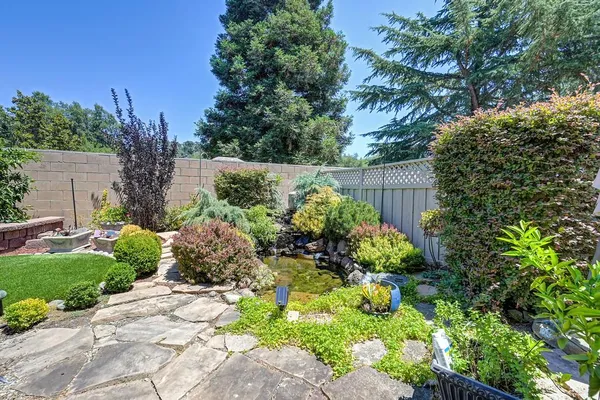 Property Slideshow image 3 of 53 | 4072 enchanted cir, Roseville, CA, 95747