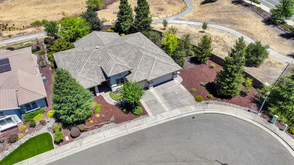 Property Slideshow image 3 of 55 | 640 loon lake ct, Lincoln, CA, 95648