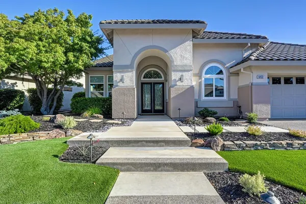 Property Slideshow image 3 of 55 | 6433 rose garden ln, Roseville, CA, 95747