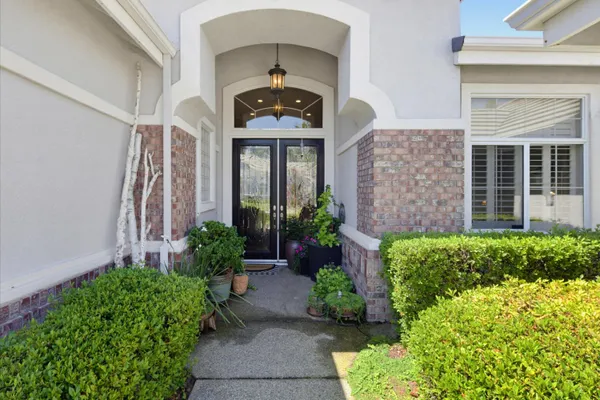 Property Slideshow image 2 of 31 | 4403 wanderlust loop, Roseville, CA, 95747