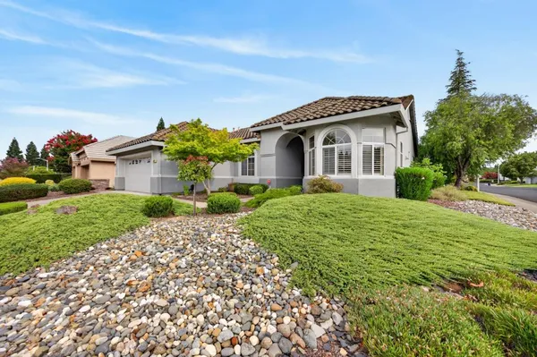 Property Slideshow image 3 of 77 | 6073 burnt cedar way, Roseville, CA, 95747