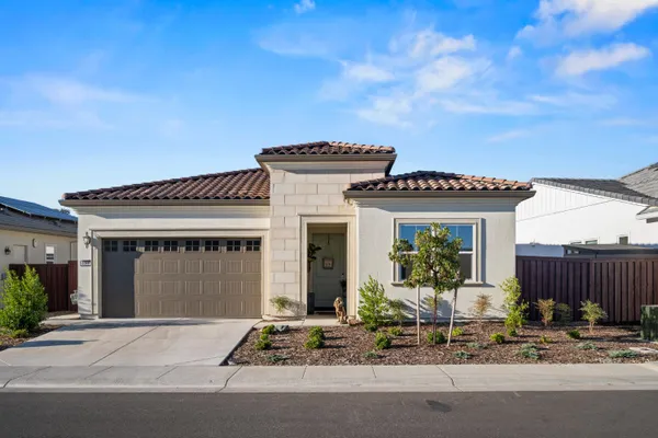 Property Slideshow image 3 of 73 | 4066 emerald glen ln, Folsom, CA, 95630