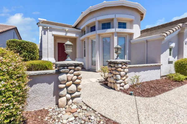 Property Slideshow image 3 of 28 | 1052 magnolia ln, Lincoln, CA, 95648