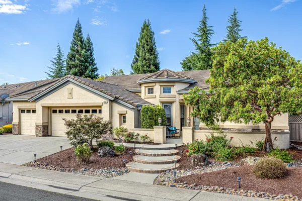 Property Slideshow image 2 of 59 | 1305 perdita ln, Lincoln, CA, 95648