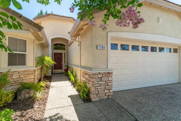 Property Slideshow image 2 of 35 | 7764 timberrose way, Roseville, CA, 95747
