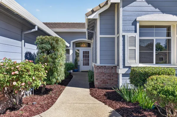 Property Slideshow image 2 of 39 | 4619 wanderlust loop, Roseville, CA, 95747