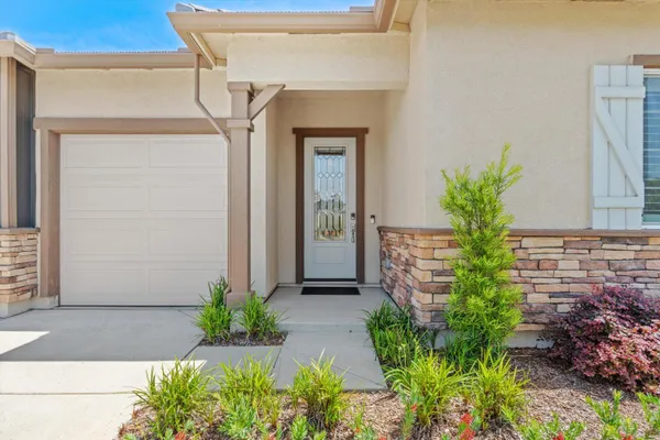 Property Slideshow image 2 of 43 | 849 hadley dr, Lincoln, CA, 95648