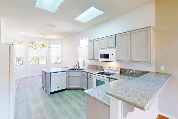 Property Slideshow image 3 of 41 | 157 delta breeze ct, Roseville, CA, 95747