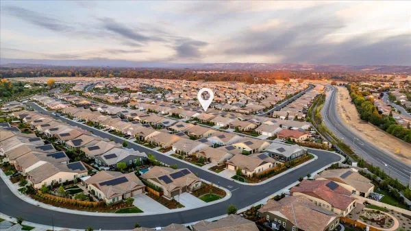 Property Slideshow image 2 of 63 | 827 lodge way, Lincoln, CA, 95648