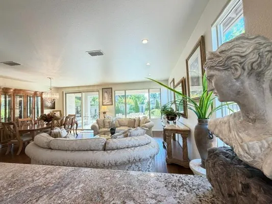 Property Slideshow image 3 of 12 | 1140 sun flare ct, Lincoln, CA, 95648