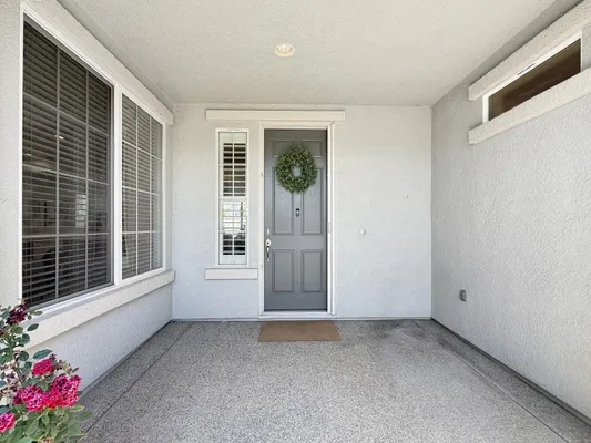 Property Slideshow image 2 of 40 | 776 rustic ranch ln, Lincoln, CA, 95648