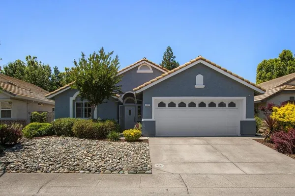 Property Slideshow image 2 of 35 | 7227 timberrose way, Roseville, CA, 95747