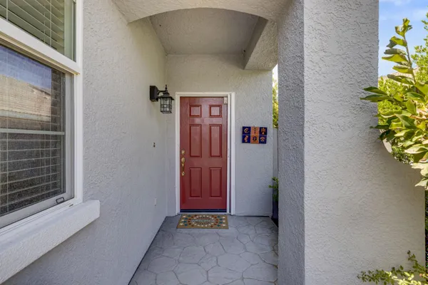 Property Slideshow image 3 of 45 | 5032 covered bridge way, El Dorado Hills, CA, 95762