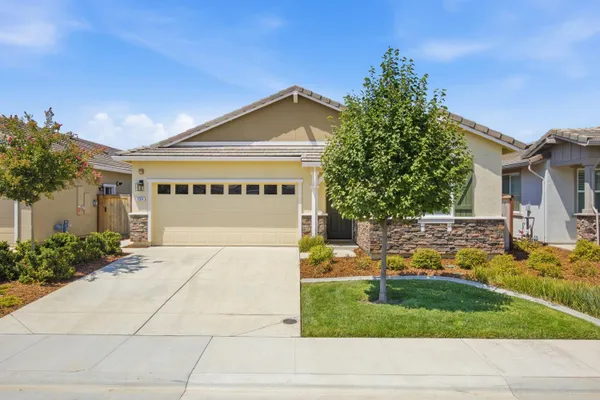 Property Slideshow image 2 of 55 | 1064 trout creek ln, Lincoln, CA, 95648