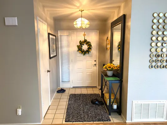 Property Slideshow image 2 of 19 | 7741 suncountry ln, Sacramento, CA, 95828