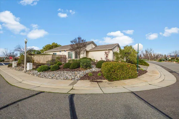 Property Slideshow image 2 of 30 | 596 geary ln, Lincoln, CA, 95648