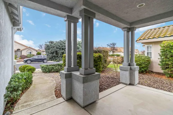 Property Slideshow image 3 of 36 | 249 snowy river ct, Roseville, CA, 95747