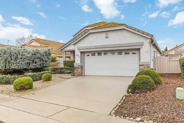 Property Slideshow image 2 of 34 | 249 snowy river ct, Roseville, CA, 95747