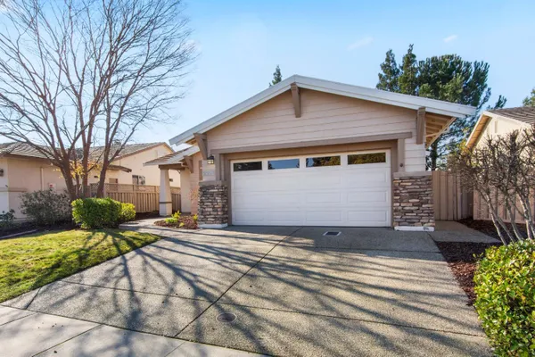 Property Slideshow image 3 of 37 | 2293 swainson ln, Lincoln, CA, 95648