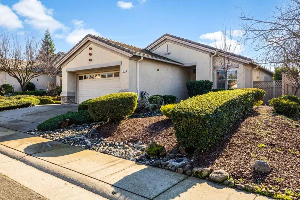 Property Slideshow image 2 of 32 | 915 magnolia ln, Lincoln, CA, 95648