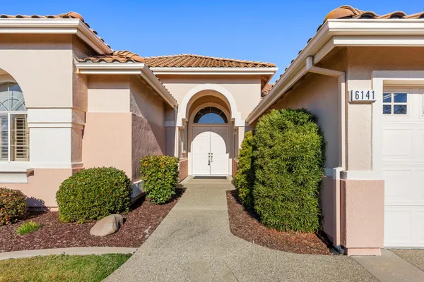Property Slideshow image 3 of 76 | 6141 strawberry station loop, Roseville, CA, 95747