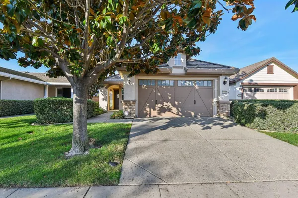 Property Slideshow image 3 of 57 | 7448 abbey cir, Elk Grove, CA, 95757