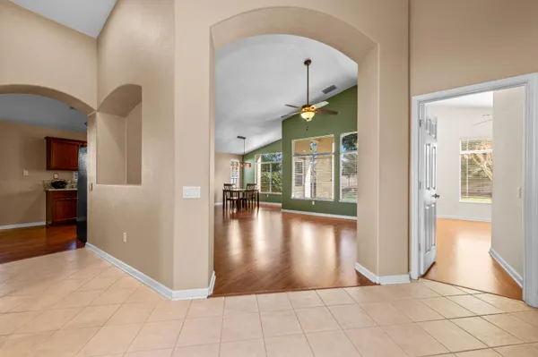 Property Slideshow image 3 of 34 | 216 trolleybell ct, Roseville, CA, 95747
