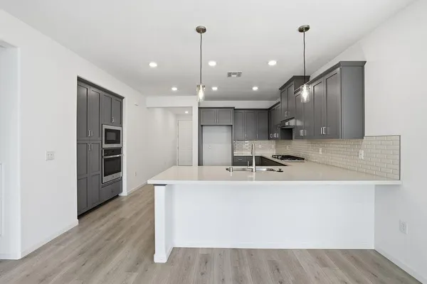 Property Slideshow image 2 of 44 | 1544 edgewood ln, Lincoln, CA, 95648