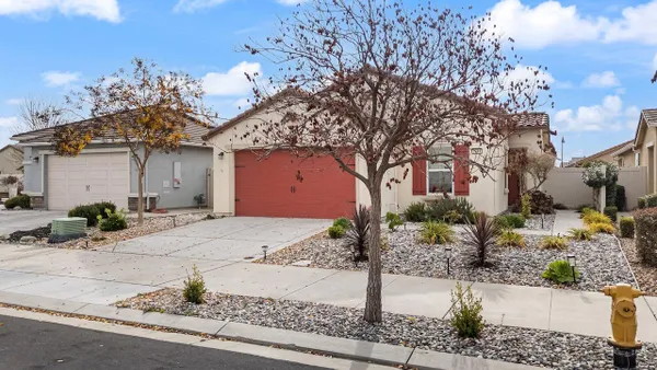 Property Slideshow image 3 of 88 | 1644 remington oaks st, Manteca, CA, 95336