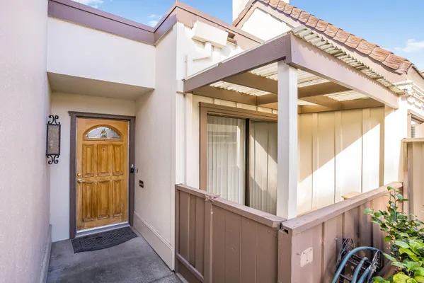 Property Slideshow image 3 of 39 | 6023 montgomery cor, San Jose, CA, 95135