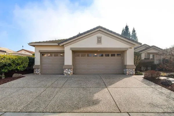 Property Slideshow image 3 of 46 | 953 gold nugget cir, Lincoln, CA, 95648