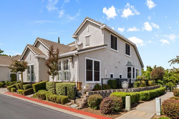 Property Slideshow image 2 of 51 | 3763 park dr, El Dorado Hills, CA, 95762