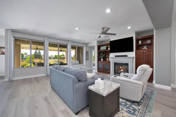 Property Slideshow image 3 of 48 | 561 rustic ranch ln, Lincoln, CA, 95648