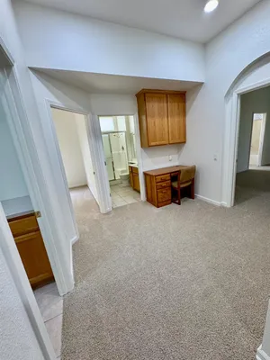 Property Slideshow image 3 of 8 | 325 savannah ct, Roseville, CA, 95747