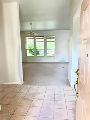 Property Slideshow image 3 of 17 | 325 savannah ct, Roseville, CA, 95747