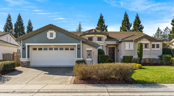 Property Slideshow image 2 of 48 | 1155 secret lake loop, Lincoln, CA, 95648