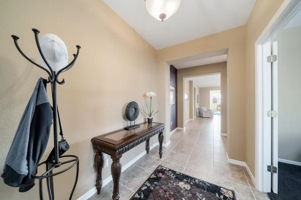 Property Slideshow image 3 of 33 | 7714 briarberry way, El Dorado Hills, CA, 95762