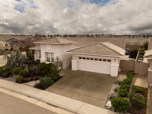 Property Slideshow image 2 of 41 | 1224 tiger lily ln, Lincoln, CA, 95648
