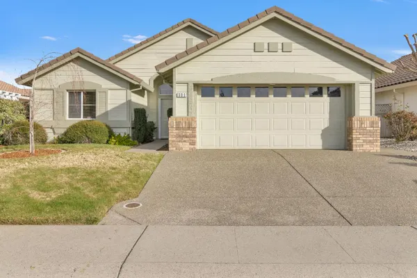 Property Slideshow image 2 of 34 | 309 sugar loaf ct, Roseville, CA, 95747