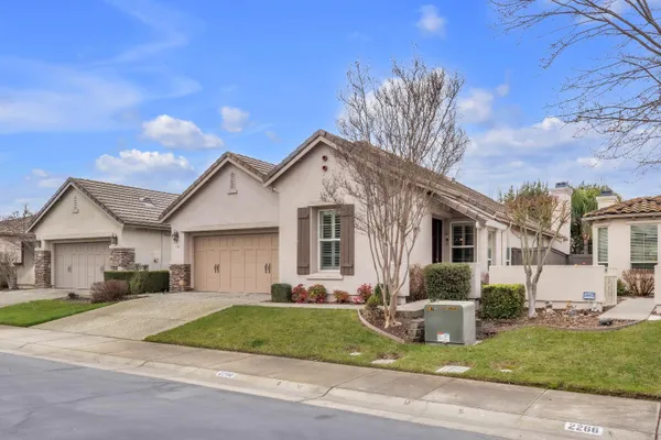 Property Slideshow image 2 of 53 | 2260 ryedale ln, Sacramento, CA, 95835
