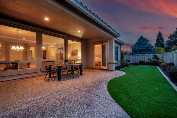 Property Slideshow image 2 of 37 | 1888 echo ln, Lincoln, CA, 95648