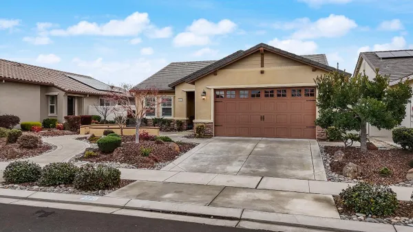 Property Slideshow image 3 of 87 | 2720 maple grove ave, Manteca, CA, 95336