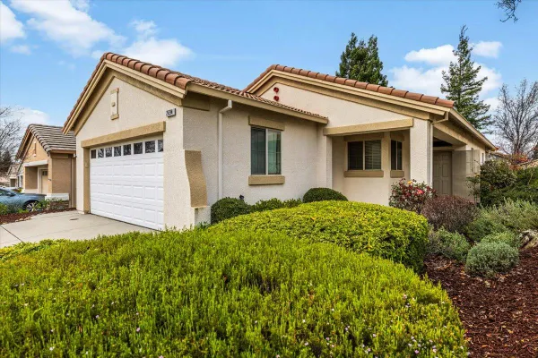 Property Slideshow image 3 of 32 | 2694 woodacre ln, Lincoln, CA, 95648