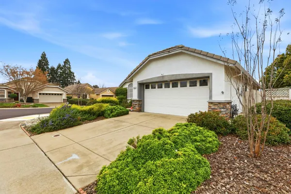 Property Slideshow image 3 of 31 | 4554 wanderlust loop, Roseville, CA, 95747